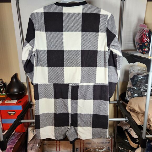 Old Navy One Piece Fleece House Lounger Long Sleeve Shorts S Tall - Picture 2 of 3